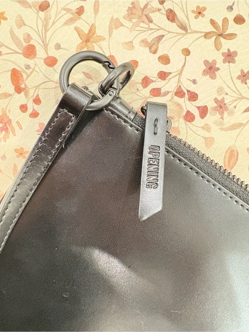Opening Ceremony Chic Black Leather Zipper Pouch - Picture 2 of 7